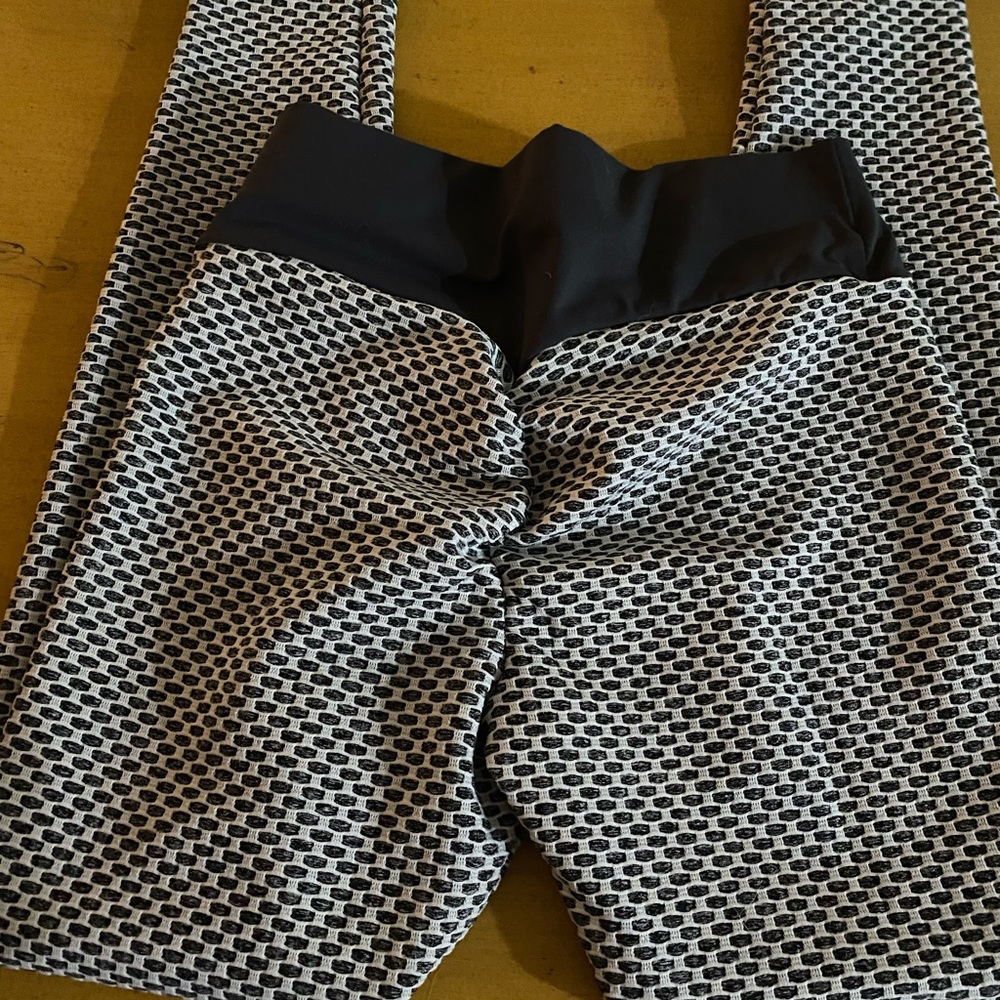 Famous tik tok leggings